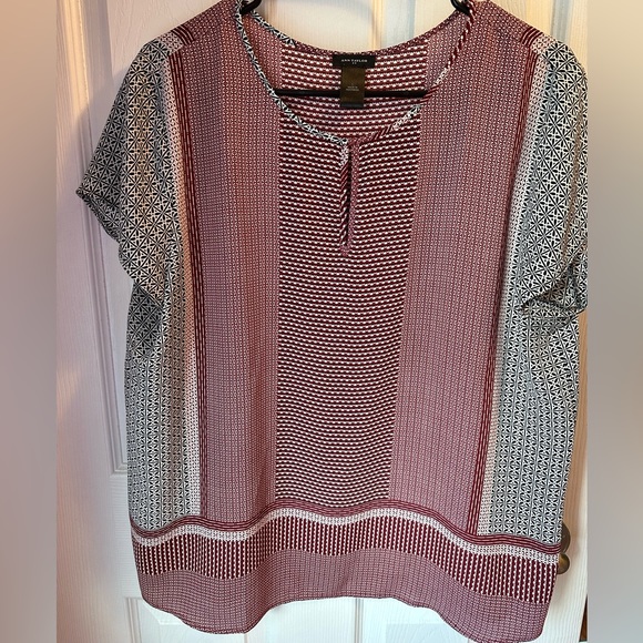 Ann Taylor Tops - Ann Taylor Women’s top Size Large